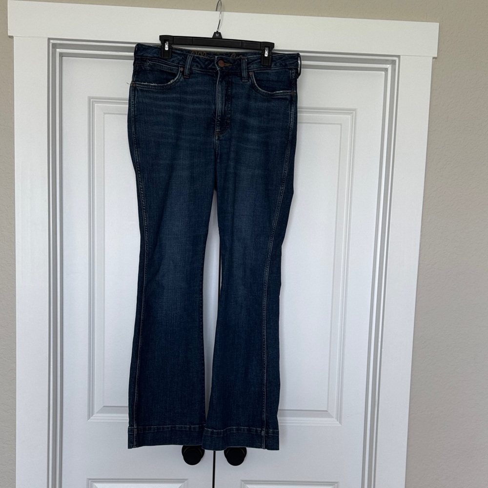 Wrangler Women's High Rise Flare Jeans
